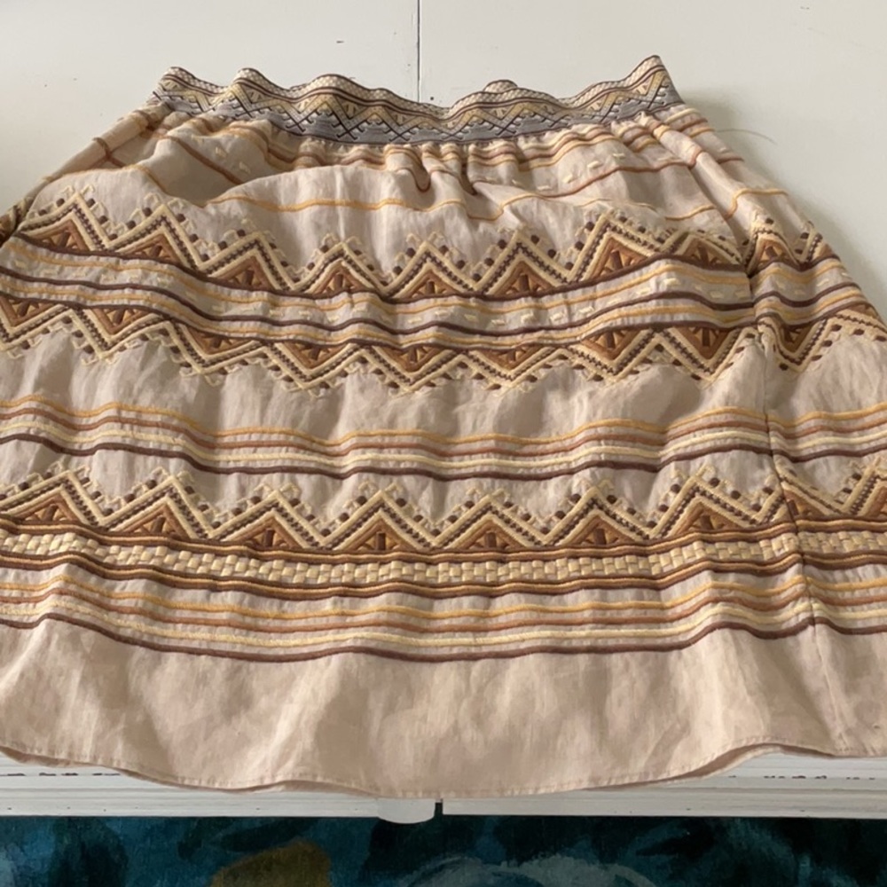 Embroidered Tan Skirt small elastic waist with side pockets